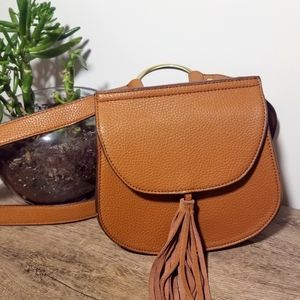 LITTLE BURGUNDY Tan Shoulder Purse